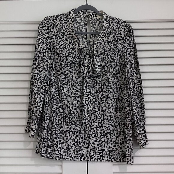 Kate Spade Reade Tie Neck Patterned Blouse in Black/White Size 6 - Picture 10 of 16